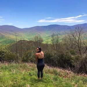 Meet your Posher, Juliana